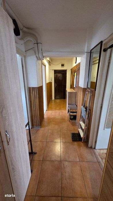 Apartament cu 4 camere decomandate – Zona Soarelui