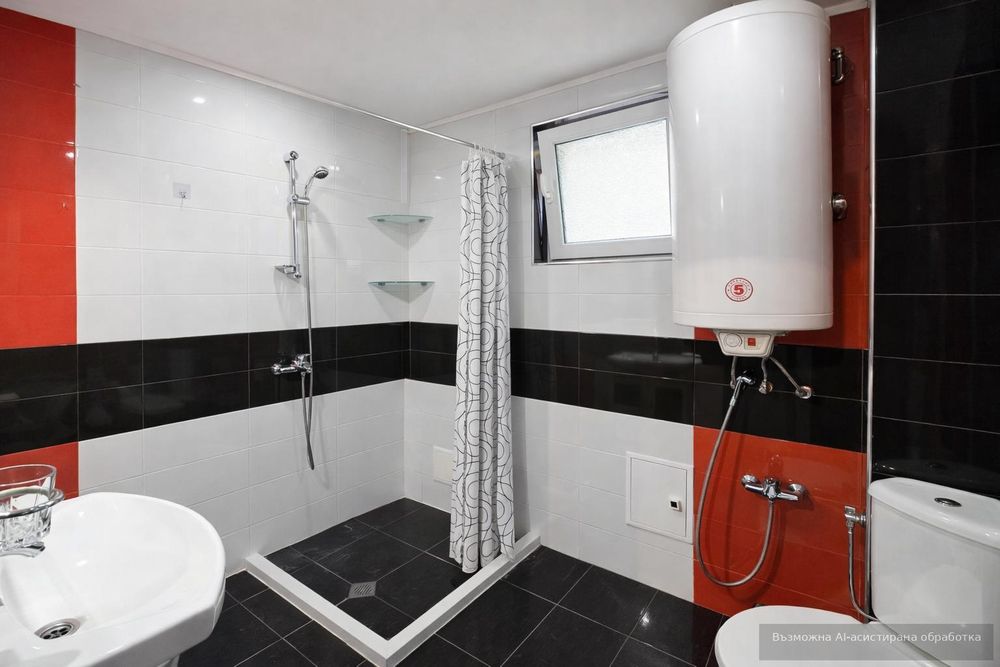 Дава се под наем Тристаен апартамент в Варна, Гръцка махала - 80 кв.м за 750 € - Снимка #7