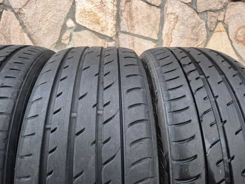 225 35 19 88 Y XL TOYO PROXES T1 Sport