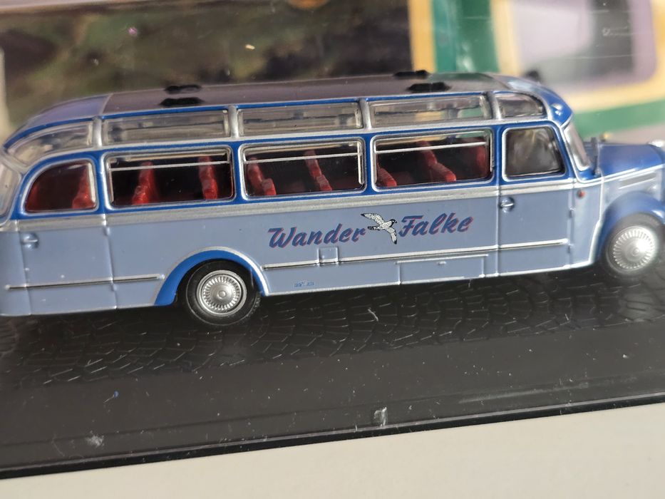 Macheta Autobuz Borgward 1/87