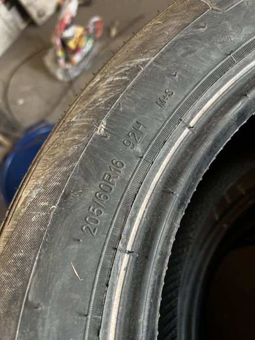 205/60/16 летняя новая