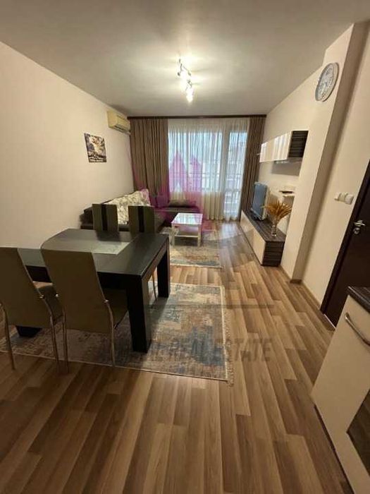 Дава се под наем Двустаен апартамент в Варна, Левски - 75 кв.м за 698.19 € - Снимка #1