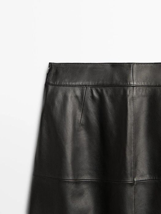 Fusta din piele nappa Massimo Dutti