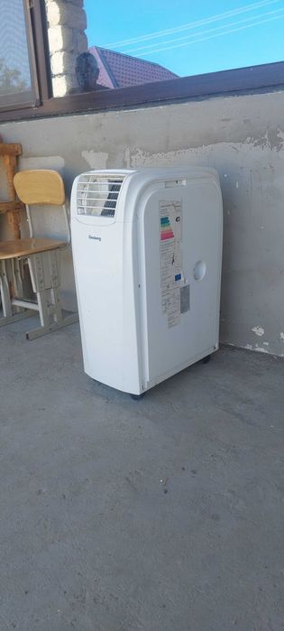 Продам кондиционер напольный