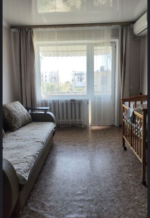 Продается 2 х комнатная квартира по ул. Металлургов 4