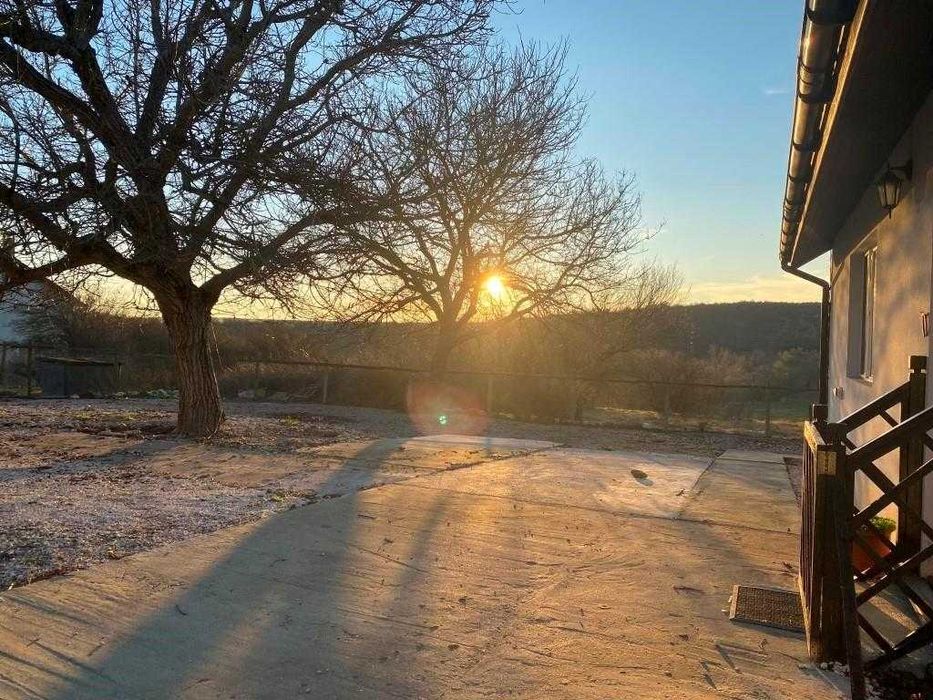 Новопостроена едноетажна къща с 2 спални | На 24 км от Добрич