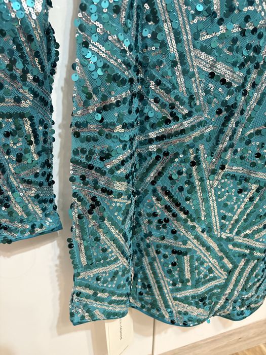 Парти рокля с пайети