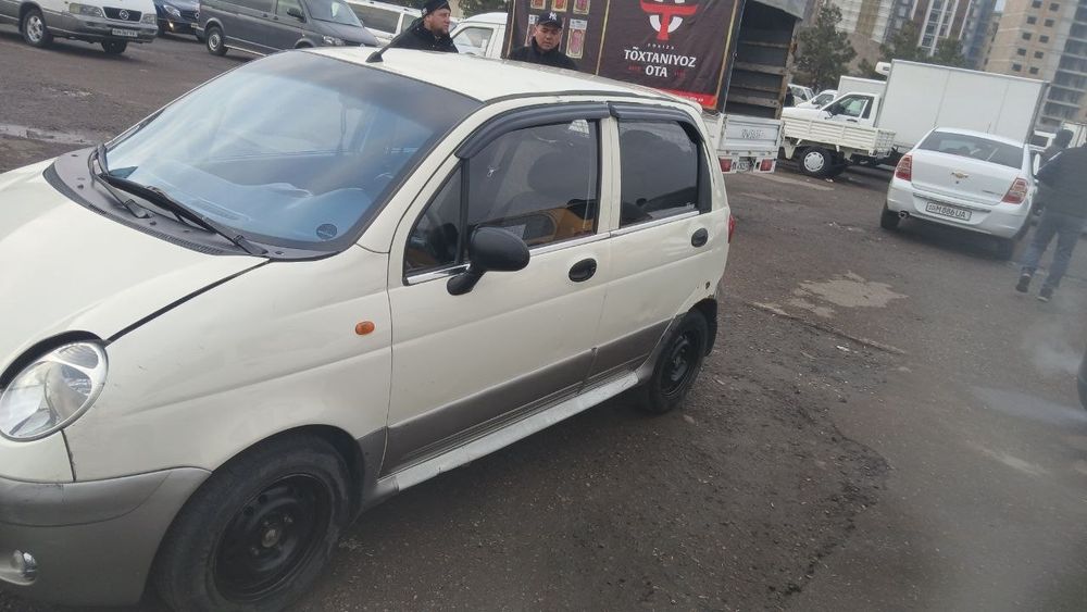 Matiz sotiladi moshina