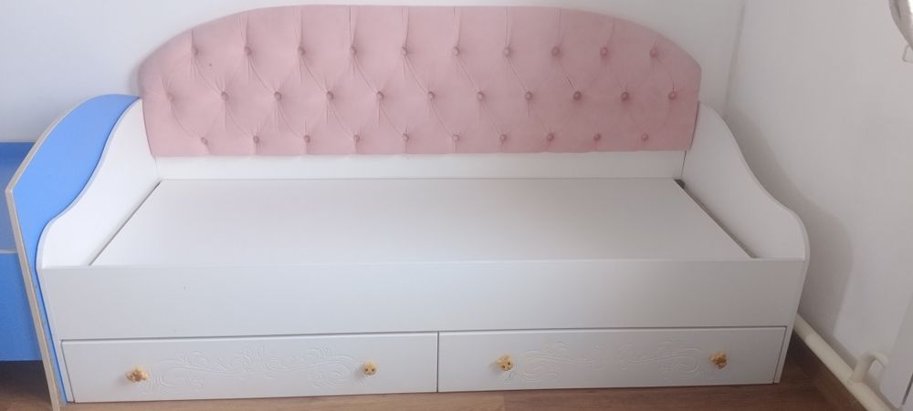 Продам детскую кроватку