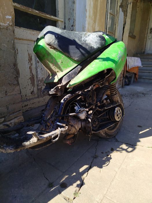 2 скутера единия за части другия може да се направи