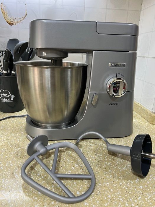 Миксер планетарный Kenwood