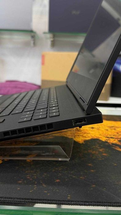 HP OMEN 16 i9-14900HX RTX 5070 32GB RAM 1TB SSD