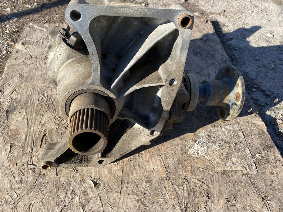 Раздатка за Nissan X-Trail 2.0 benzin ,2005г