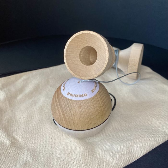 Kendama Da Originz White Halfsplit Nu:Shape