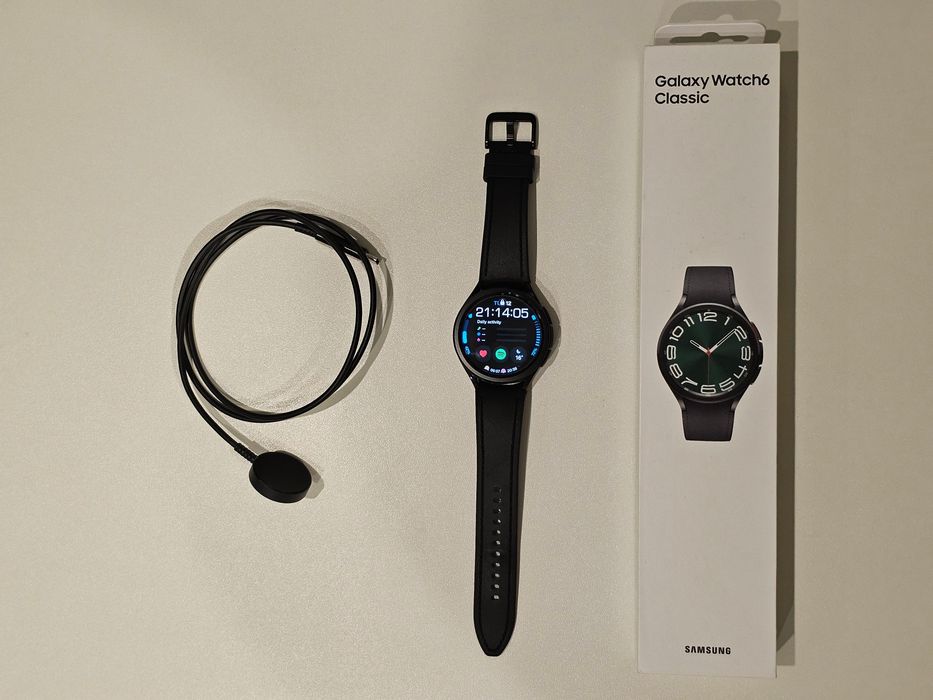 Samsung Galaxy Watch 6 Classic 47 mm + аксесоари