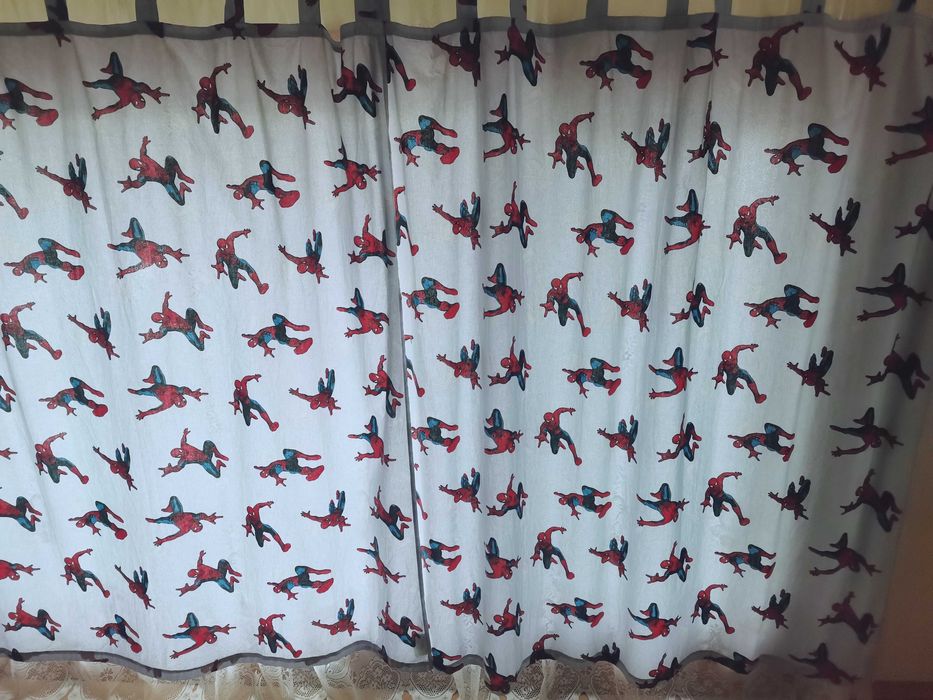 Пердета Спайдърмен оригинални 2 бр. 140х140 см.