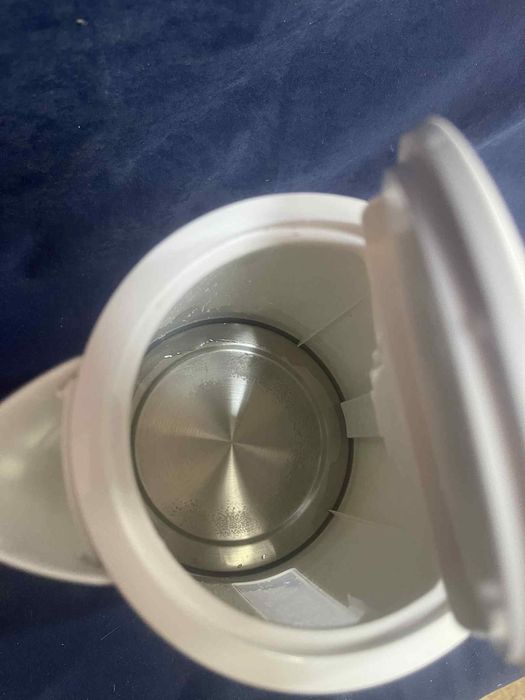 Електрическа кана Philips HD9318