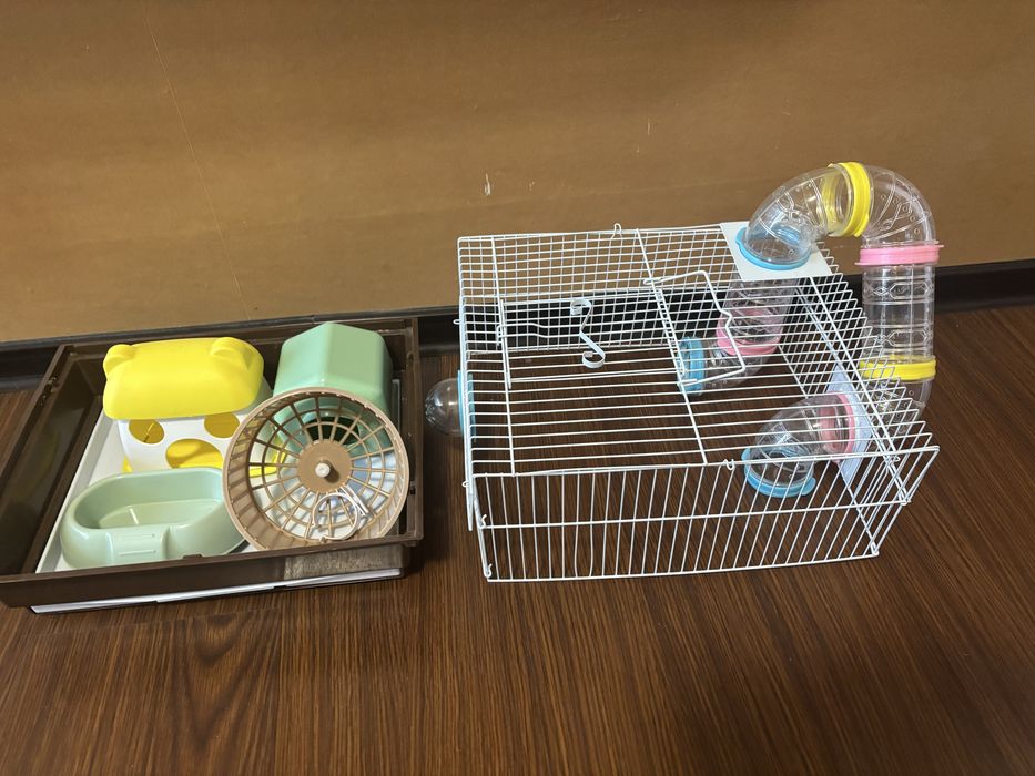 Cusca Hamster + accesorii si tub