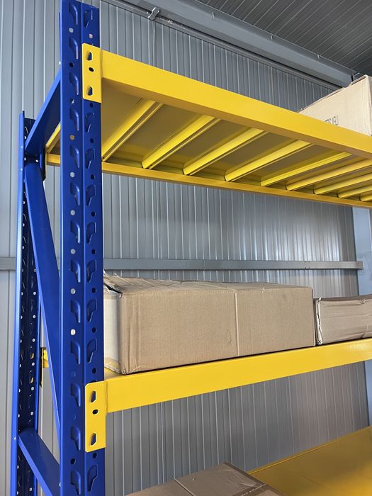 Стелажи метални с 4 нива до 300 кг ниво