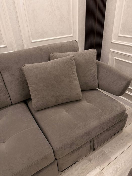 Продам диван с банкеткой