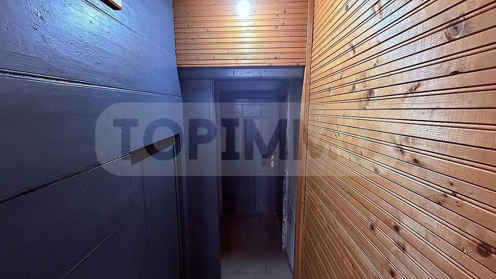 Дава се под наем Офис в Варна, Общината - 80 кв.м за 348.84 € - Снимка #14