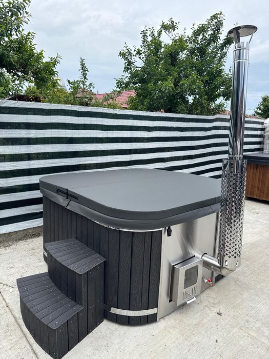 Ciubar patrat cu sezlong