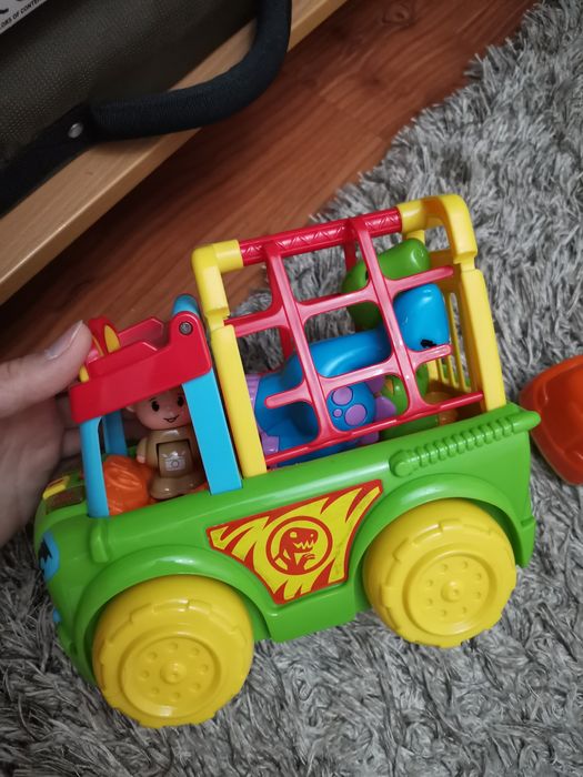 Продам игрушечный грузовик за 1500тг