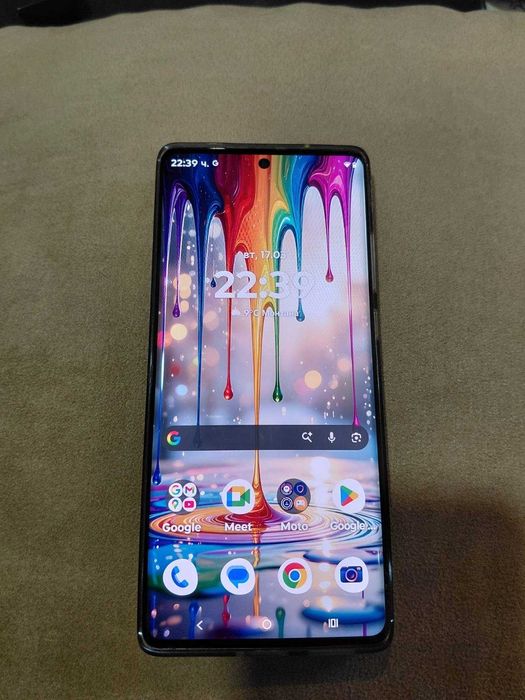 Телефон Моторола  g85