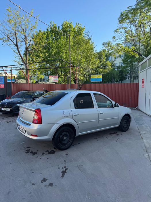 DACIA Logan 2011 — imagine 4