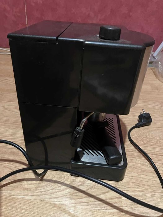 Кафе машина  BRIEL