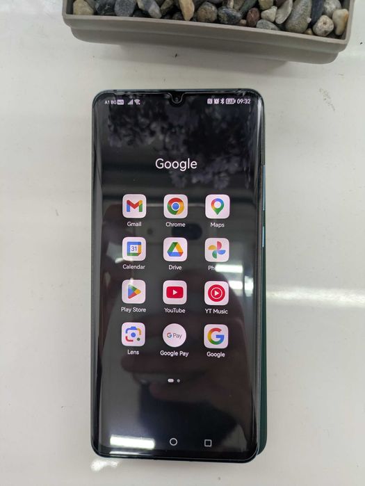 Huawei P30 Pro 8GB RAM / 256 ROM + Huawei Freebuds 3