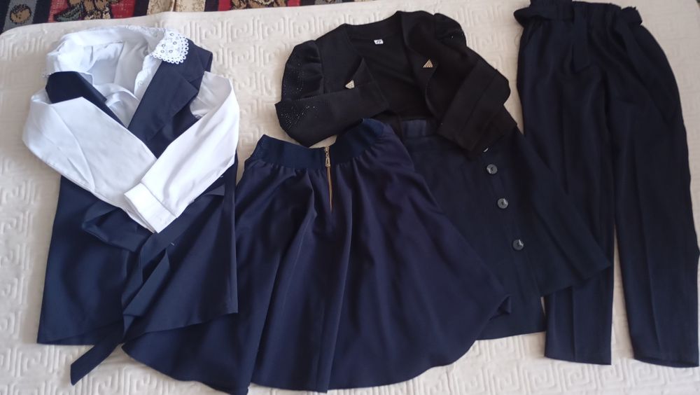 Женская одежда для школы и офиса