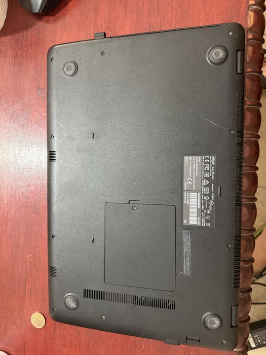 Laptop asus in stare buna