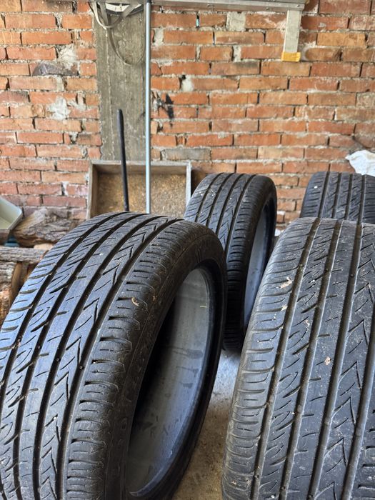 4 броя летни губи VIKING 225/45 R17 XL