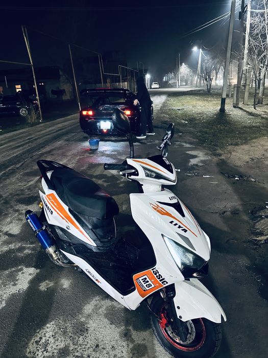 М8 про супра лия