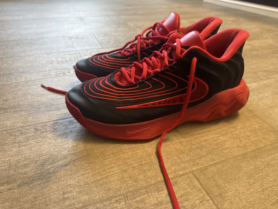 Giannis immortality 3 rosu si negru , papuci nike