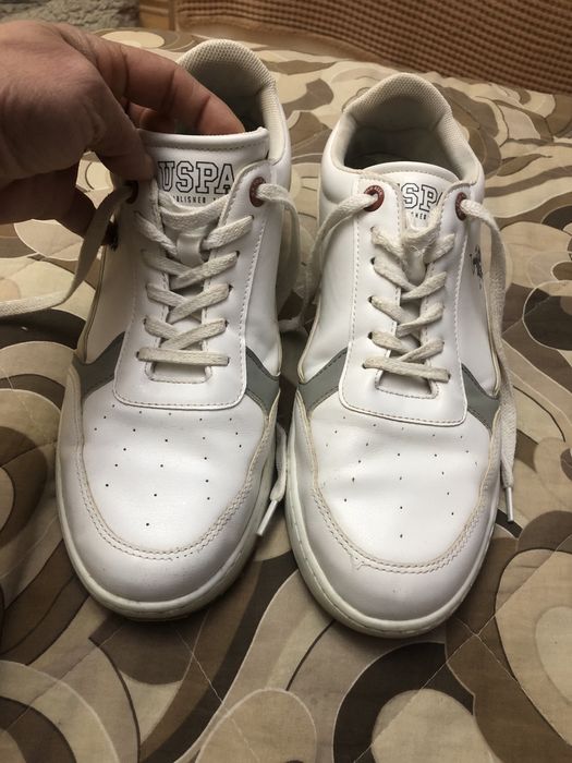 Мъжки маратонки номер 43