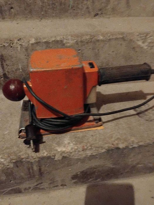 Шлайф Машина в добро състояние