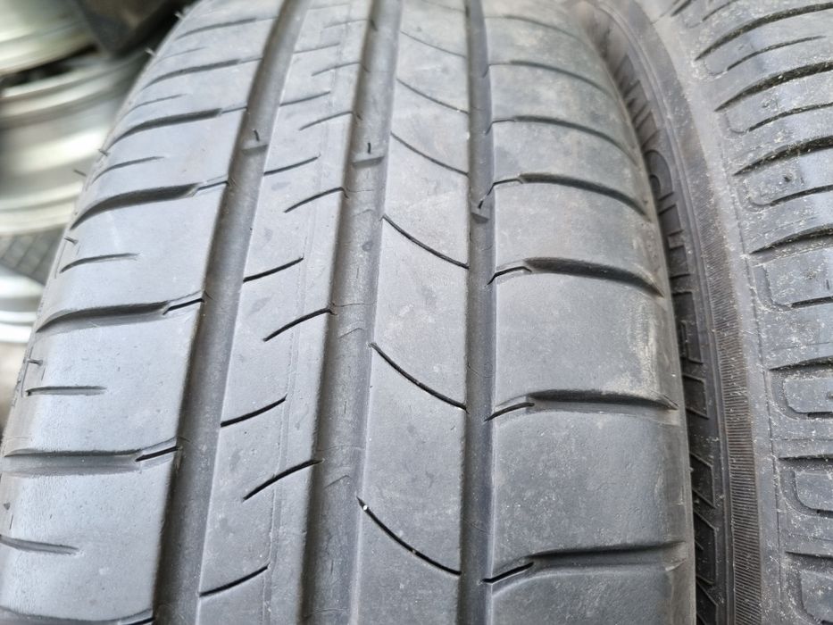 2бр летни гуми мишелин 185-65-15/ 2019г / 6мм грайфер/