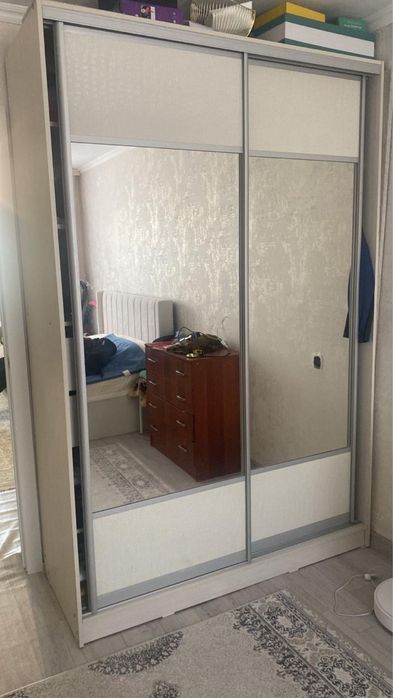 Продается шкаф для одежды