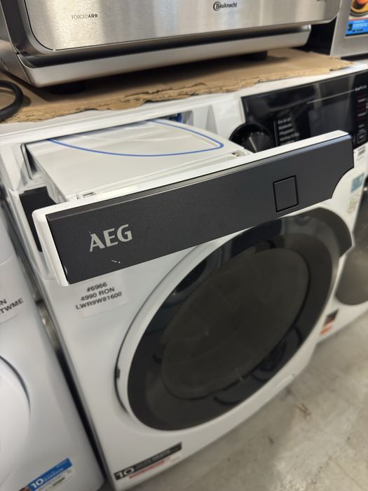 Mașină de spălat rufe cu uscător cu pompă de căldură AEG LWR9W81600