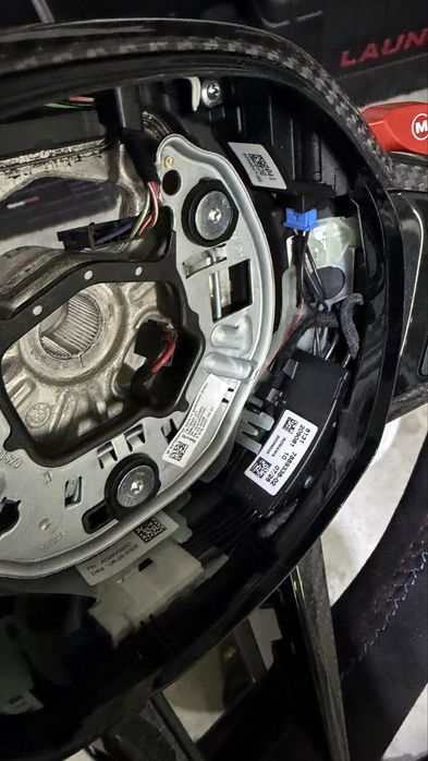 Volan BMW Tesit Carbon LCI Alcantara G80 / G81 / G82 / G87 / M2 / M3 / M4 Manual