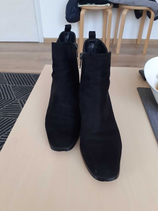 Дамски боти - изкуствен велур