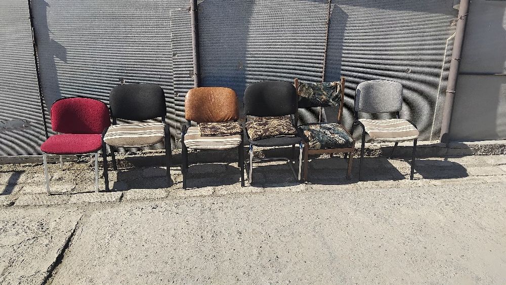 Орындықтар сатылады