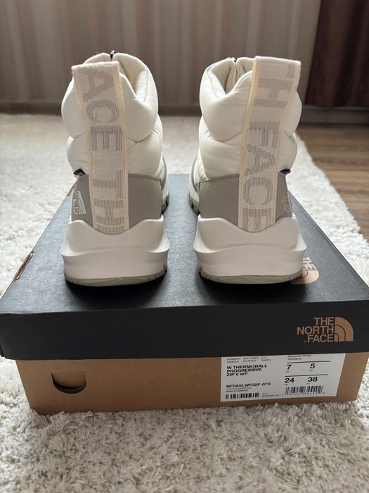 Нови непромокаеми апрески The North Face