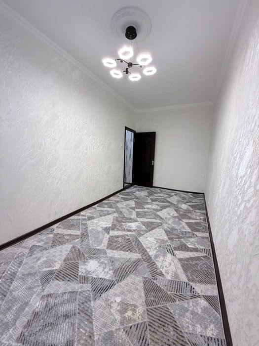 Продам чиланзар 19.  Двух комнатная. Разделка