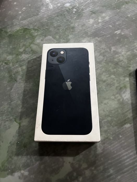 Продам iphone 13