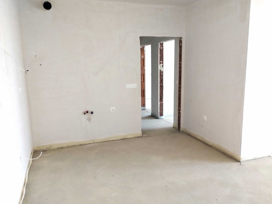 Продава се Тристаен апартамент в Бургас, Славейков - 103 кв.м за 1554 €/кв.м - Снимка #6