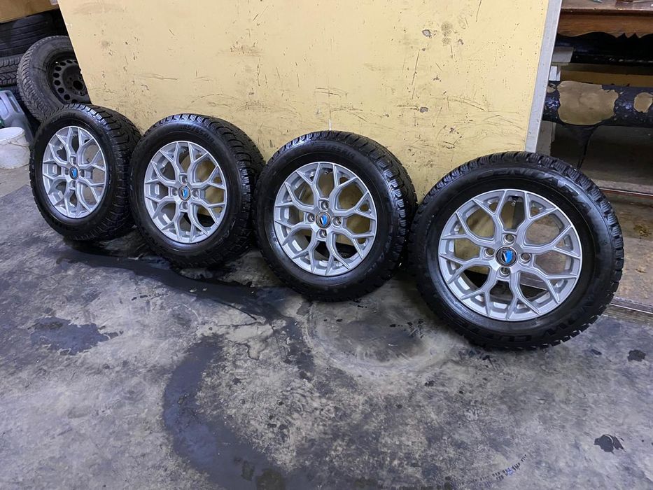 Диски с резиной на ВАЗ