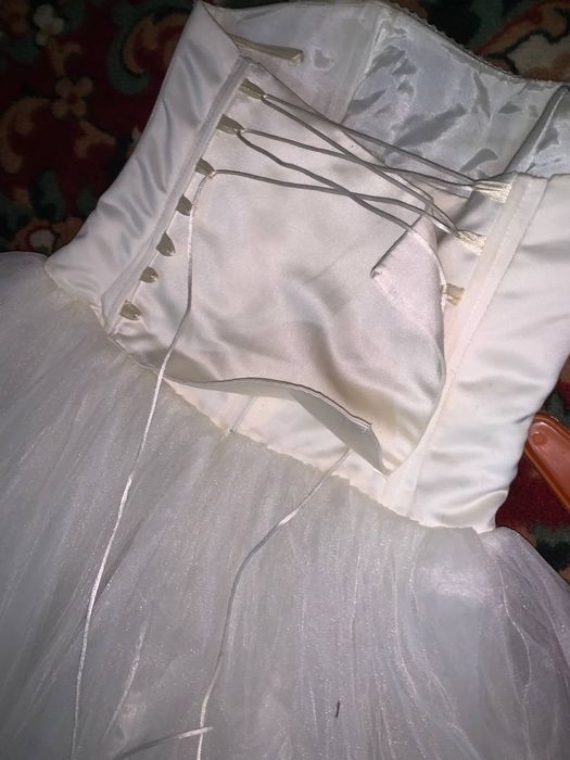 Kelin koylak Srochna Sotiladi!!!